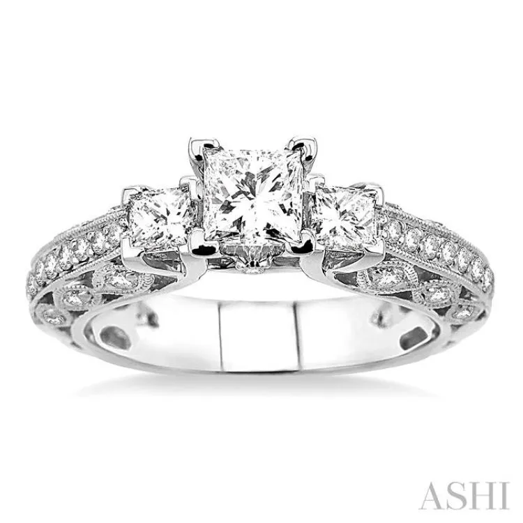 1 1/4 Ctw Diamond Engagement Ring with 1/2 Ct Princess Cut Center Stone in 14K White Gold