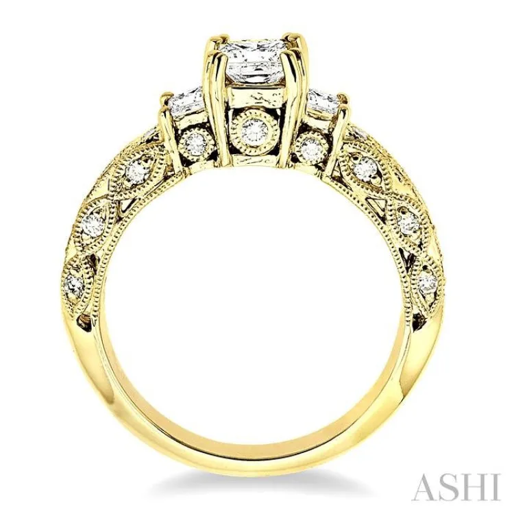 1 1/4 Ctw Diamond Engagement Ring with 1/2 Ct Princess Cut Center Stone in 14K Yellow Gold