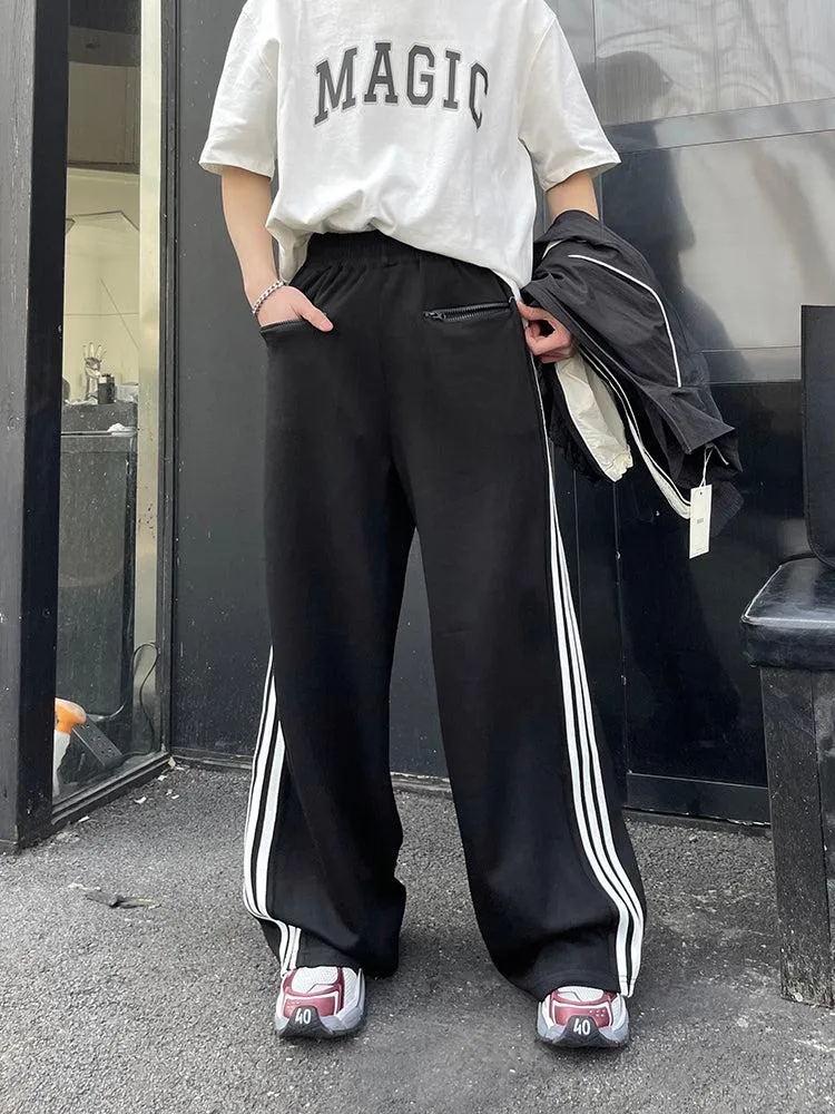 Classic Three Stripes Sweatpants