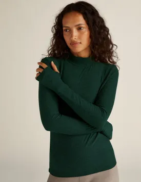 Featherweight Moving On Pullover