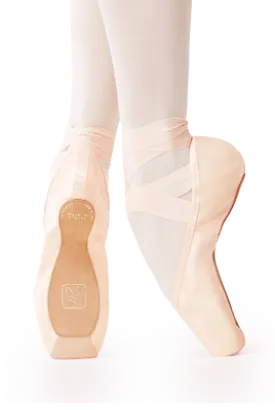 Gaynor Minden Classic Pointe Shoe