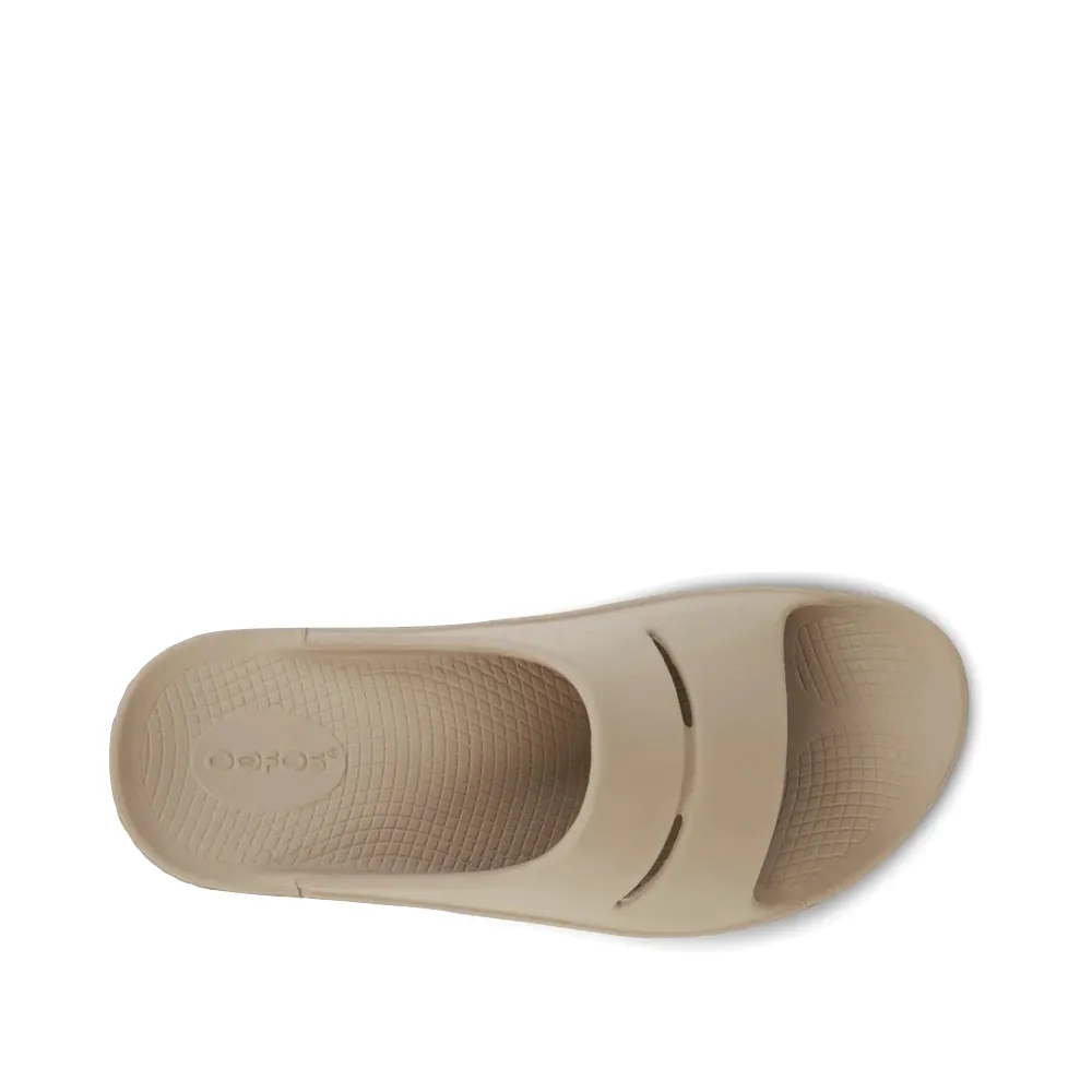 OOfos OOahh Slide Sandal in Nomad